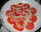 Foto del paso 1 de la receta: Tomates de estación (tipo tortilla -omelette)