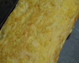 A picture of step 7 of The Golden Ratio for Dashimaki Rolled Omelet.