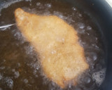 Foto del paso 5 de la receta: 🐔 Pollo empanado al tomillo🌿
