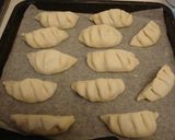 A picture of step 5 of Gyoza Bread Rolls.