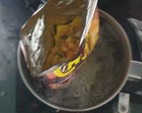 Foto langkah ke 2 dari resep Telur kukus chitato chip.