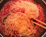 A picture of step 7 of Mozzarella, Basil and Canned Tomato Pasta.