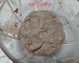 صورة لخطوة 3 من وصفة بسكوت الحبة الكاملة(بدون بيض ولاحليب)