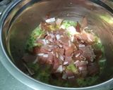 Une image de l'étape 7 de Omelette au jambon cru, oignon et herbes.