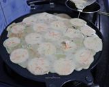 Foto langkah ke 5 dari resep Takoyaki: Cemilan Kekinian Favorit Anak-anak.