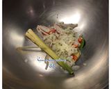 Foto langkah ke 1 dari resep Kerang saus Padang.