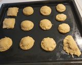 A picture of step 8 of Chicken mini pie.
