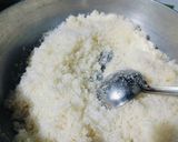 तिरंगा नारियल बर्फी रेसिपी चरण 4 फोटो