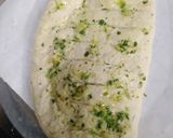 চিজি গার্লিক ব্রেড (Cheesy Garlic Bread recipe in Bengali) রেসিপি ধাপ - 6 ছবি