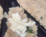 A picture of step 5 of Potato sandwich in sandwich maker.