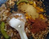 A picture of step 2 of Mushroom gravy.