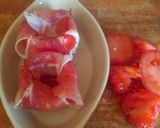 A picture of step 2 of Mandys breakfast tomatoes.