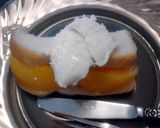 A picture of step 5 of Peach Sammich (sandwich) kid friendly.