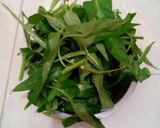 Foto langkah ke 1 dari resep Tumis Kangkung simple.