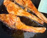 Foto langkah ke 5 dari resep 625. Salmon Honey Teriyaki Glaze.