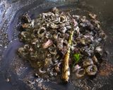 Foto langkah ke 3 dari resep Cumi hitam pedas.