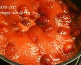 A picture of step 4 of Easy Jam with Strawberry Preserves.
