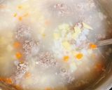 A picture of step 3 of Beef, Carrot, and Potato Rice Porridge.