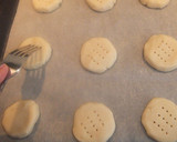 A picture of step 3 of Easy Shortbread Cookies.