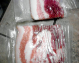 A picture of step 2 of Bacon & Jelly on Toast.