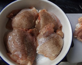 Foto del paso 1 de la receta: Pollo con curry y yogur griego
