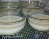 A picture of step 5 of Coconut Mousse.