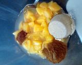 A picture of step 5 of Pull Apart Peach Cobbler.