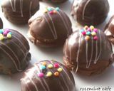 A picture of step 16 of Cute Petit Chocolate Cakes Baked in a Takoyaki Maker!.