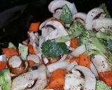 A picture of step 1 of Crockpot Chicken and Veggies.