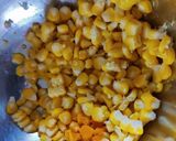 A picture of step 1 of Crispy Corn 🌽 with fried Garlic 🧄.