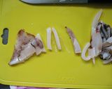 A picture of step 5 of Ika Yakisoba (Panfried Noodles with Squid).