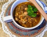صورة لخطوة 2 من وصفة شوربة العدس البني مع الدجاج /أو قطع اللحم 🍲