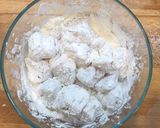 Hình bước làm 1 của món Gà chua ngọt