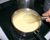 A picture of step 4 of Custard Cream.