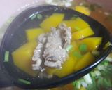 Hình bước làm 2 của món Canh bí đỏ nấu thịt bò