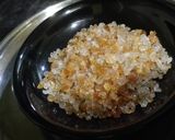 डिंक उडीद लाडू (dink urid laddu recipe in marathi) रेसिपी स्टेप 2 फोटो 