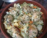 Foto del paso 7 de la receta Muslos de pollo con papas cocidas y menestra al horno