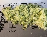 Une image de l'étape 2 de Salade de riz aux moules,tomates et courgette.