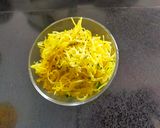 A picture of step 3 of Raw Papaya Sambhara.