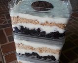 Foto langkah ke 6 dari resep Simple Dessert Box 😃🍫.