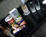صورة لخطوة 1 من وصفة مشروب ميكس الشوكولاته 🍦🍫 (الجريمه الكاملة 😂)