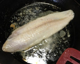 Foto del paso 2 de la receta: Pescado frito al coco