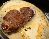 A picture of step 4 of Beef Filet with Green Peppercorn Sauce.