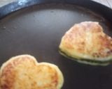 A picture of step 2 of Potato toast.