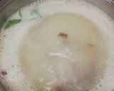 Foto del paso 2 de la receta: Sopa de picadillo con fideos y picatostes
