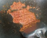Foto langkah ke 2 dari resep Oseng usus ayam.
