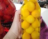 عکس مرحله 1 از دستور کمپوت زردآلو و آلوسیاه خونگی