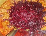 A picture of step 3 of Beetroot qeema Chuqandar qeema.