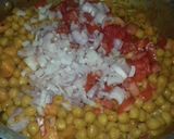 A picture of step 6 of Dahi chana chaat .