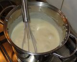 Foto del paso 2 de la receta: Salsa bechamel básica